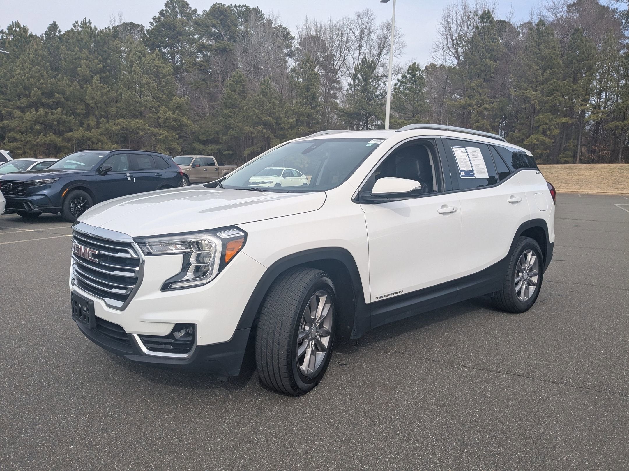 2024 GMC Terrain SLT