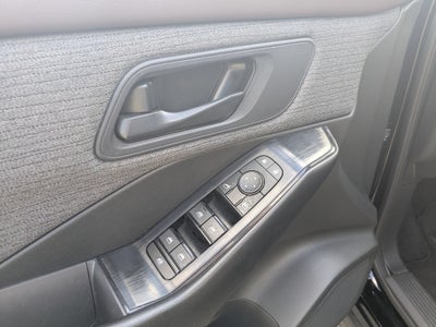 2023 Nissan Rogue S FWD