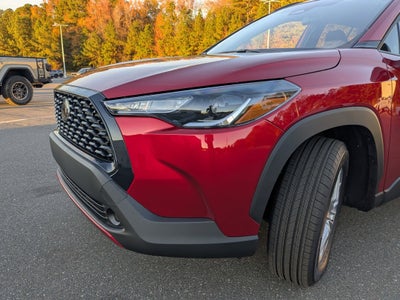 2025 Toyota Corolla Cross LE