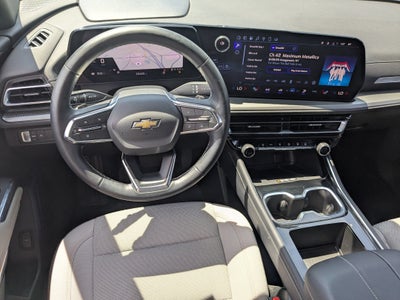 2025 Chevrolet Traverse FWD LT