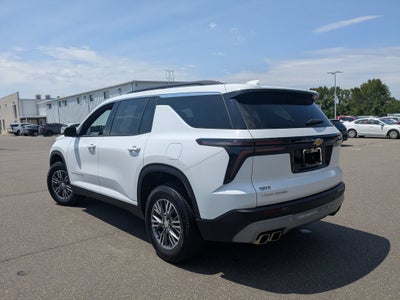 2025 Chevrolet Traverse FWD LT