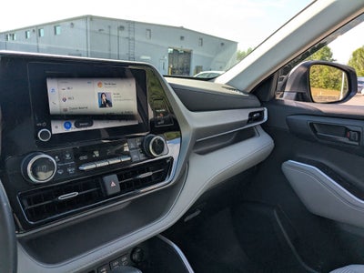 2023 Toyota Highlander LE