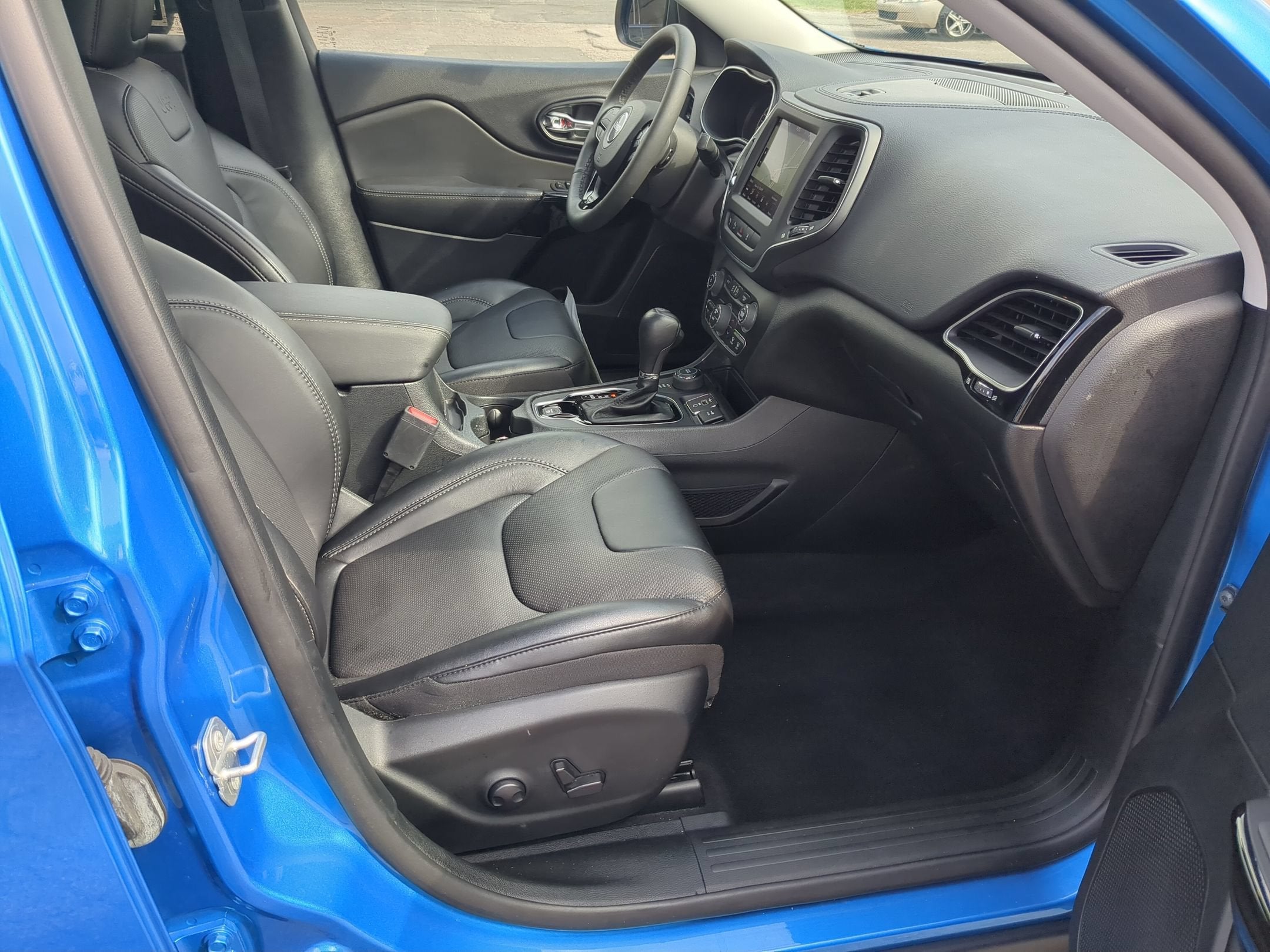 2023 Jeep Cherokee Altitude Lux 4x4