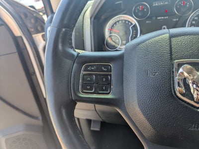 2018 RAM 1500 Big Horn Crew Cab 4x4 5'7' Box