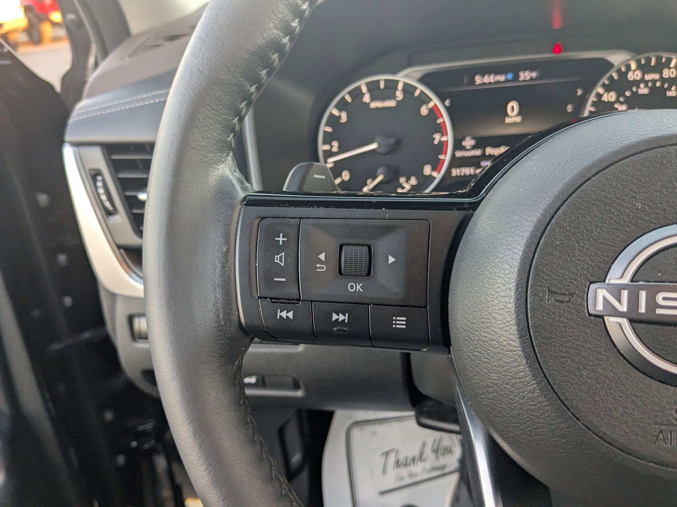 2023 Nissan Rogue SV FWD