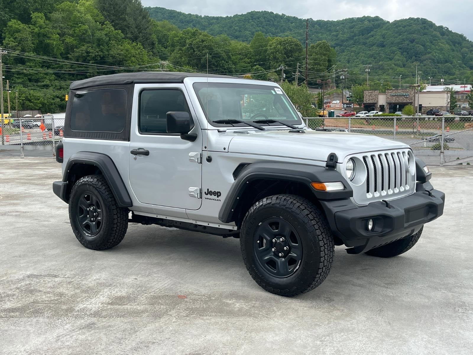 2022 Jeep Wrangler Sport