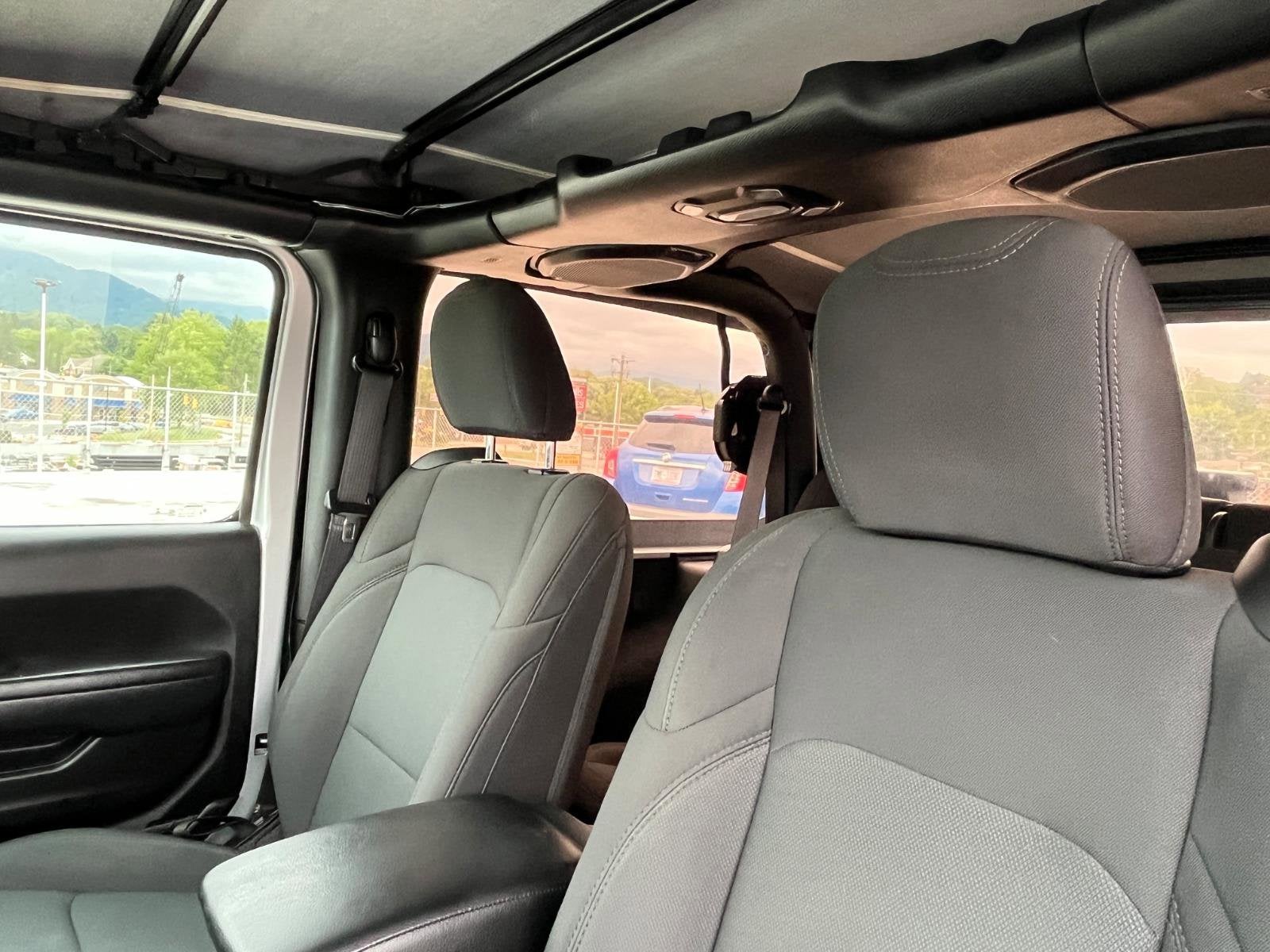 2022 Jeep Wrangler Sport