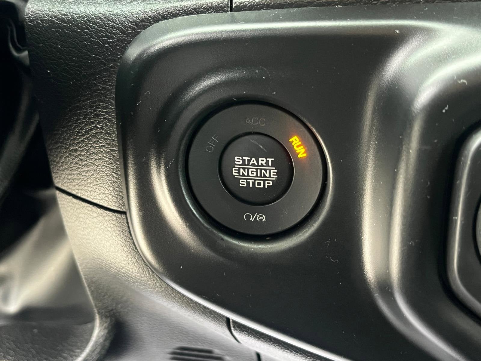 2022 Jeep Wrangler Sport