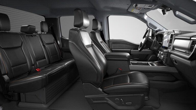 2026 Ford Super Duty F-450 DRW LARIAT