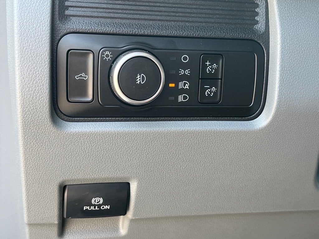 2025 Ford Super Duty F-250 SRW XL