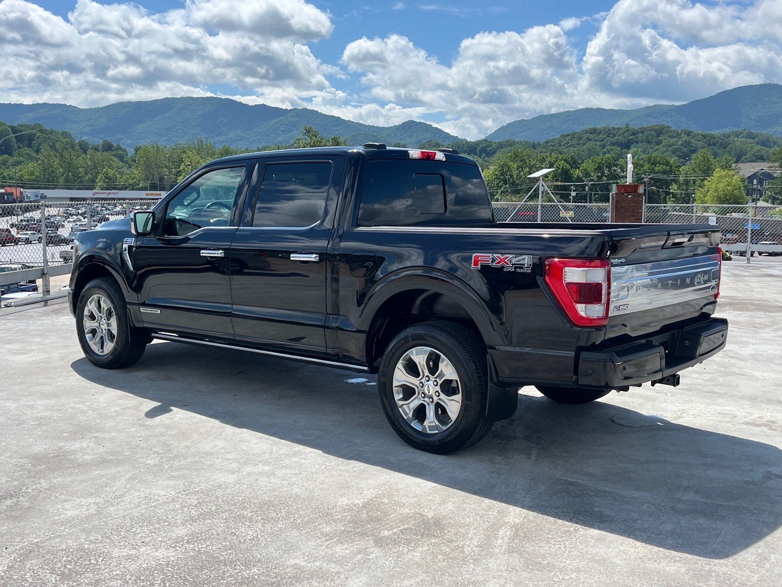 2022 Ford F-150 Platinum