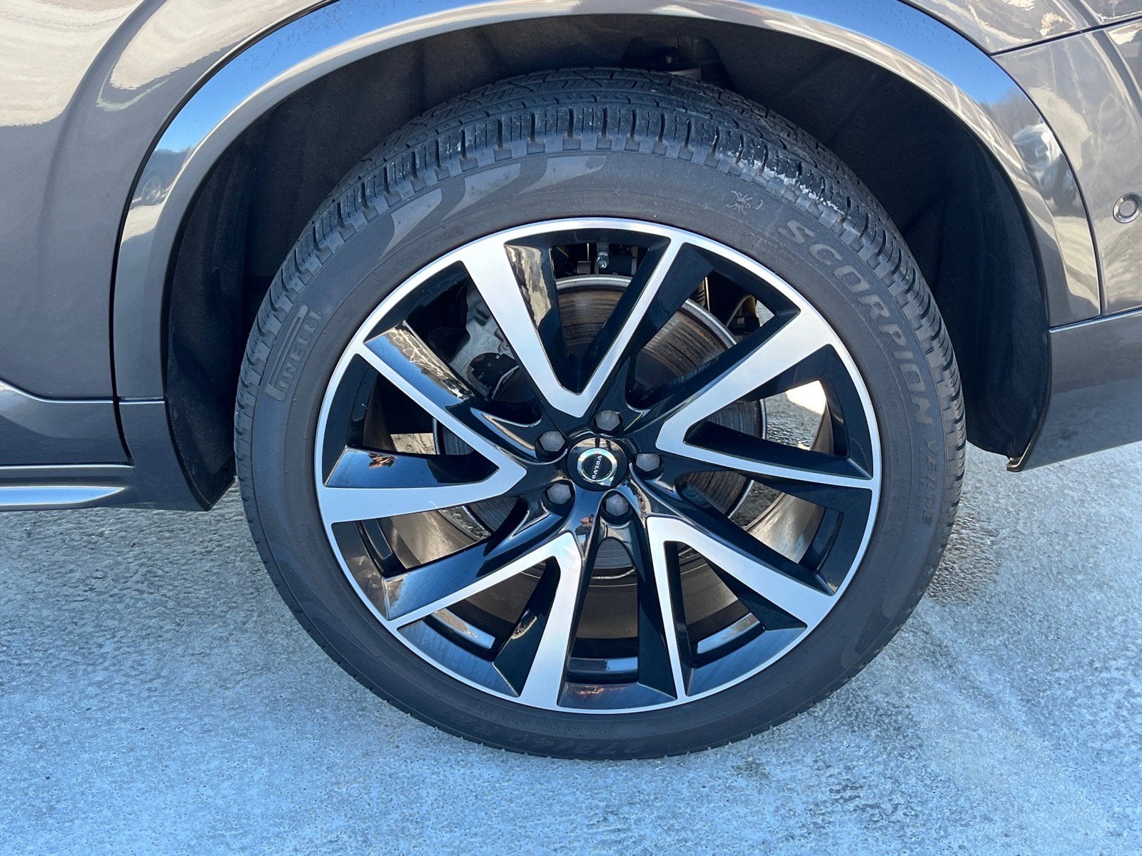 2023 Volvo XC90 Plus