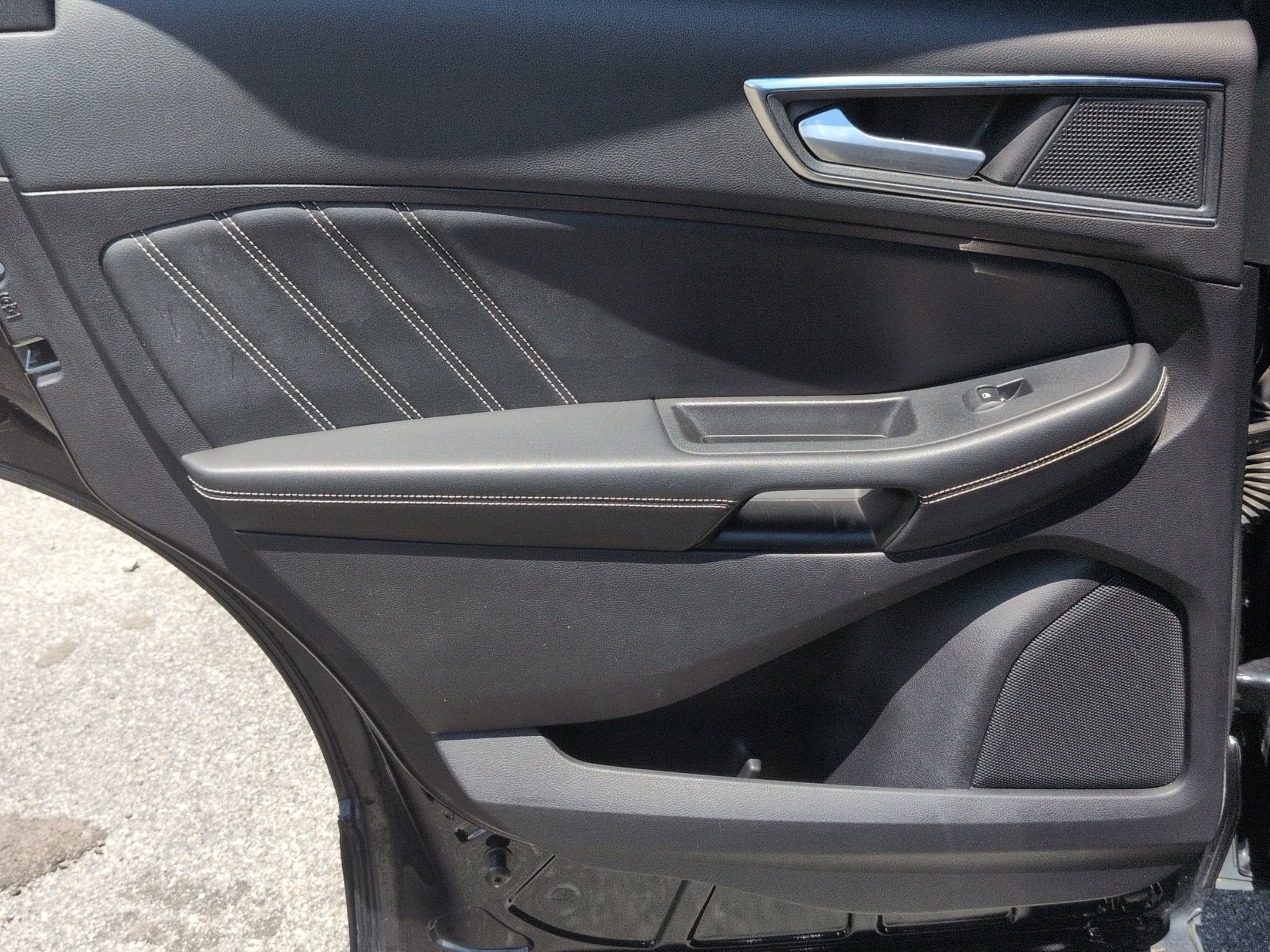 2021 Ford Edge ST