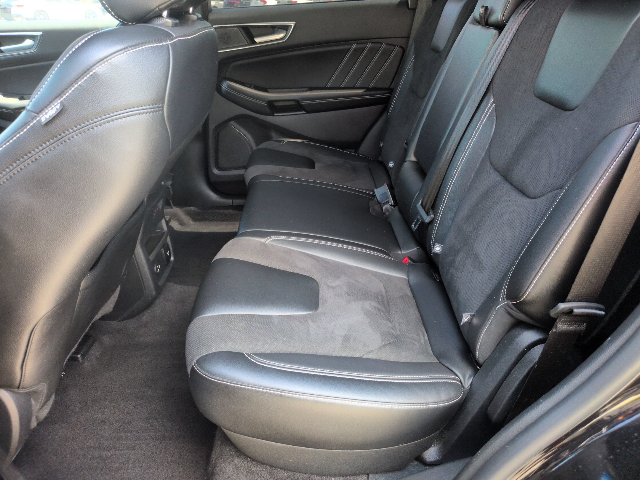 2021 Ford Edge ST