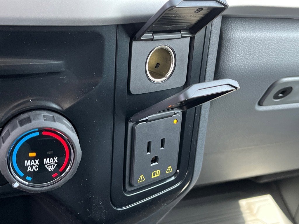 2025 Ford Super Duty F-450 DRW XLT