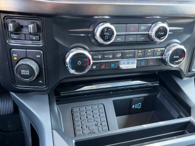 2026 Ford Super Duty F-550 DRW Lariat DRW