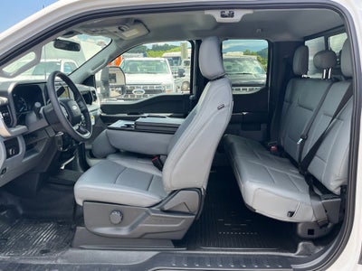 2025 Ford Super Duty F-350 DRW XL DRW