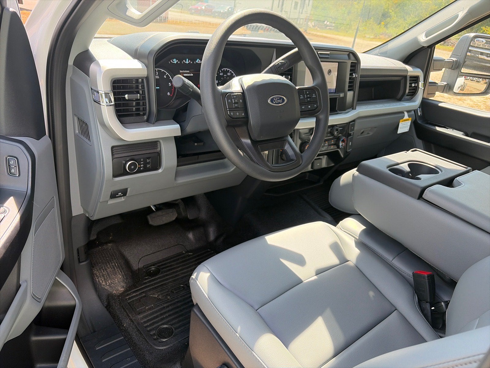 2026 Ford Super Duty F-550 DRW XL
