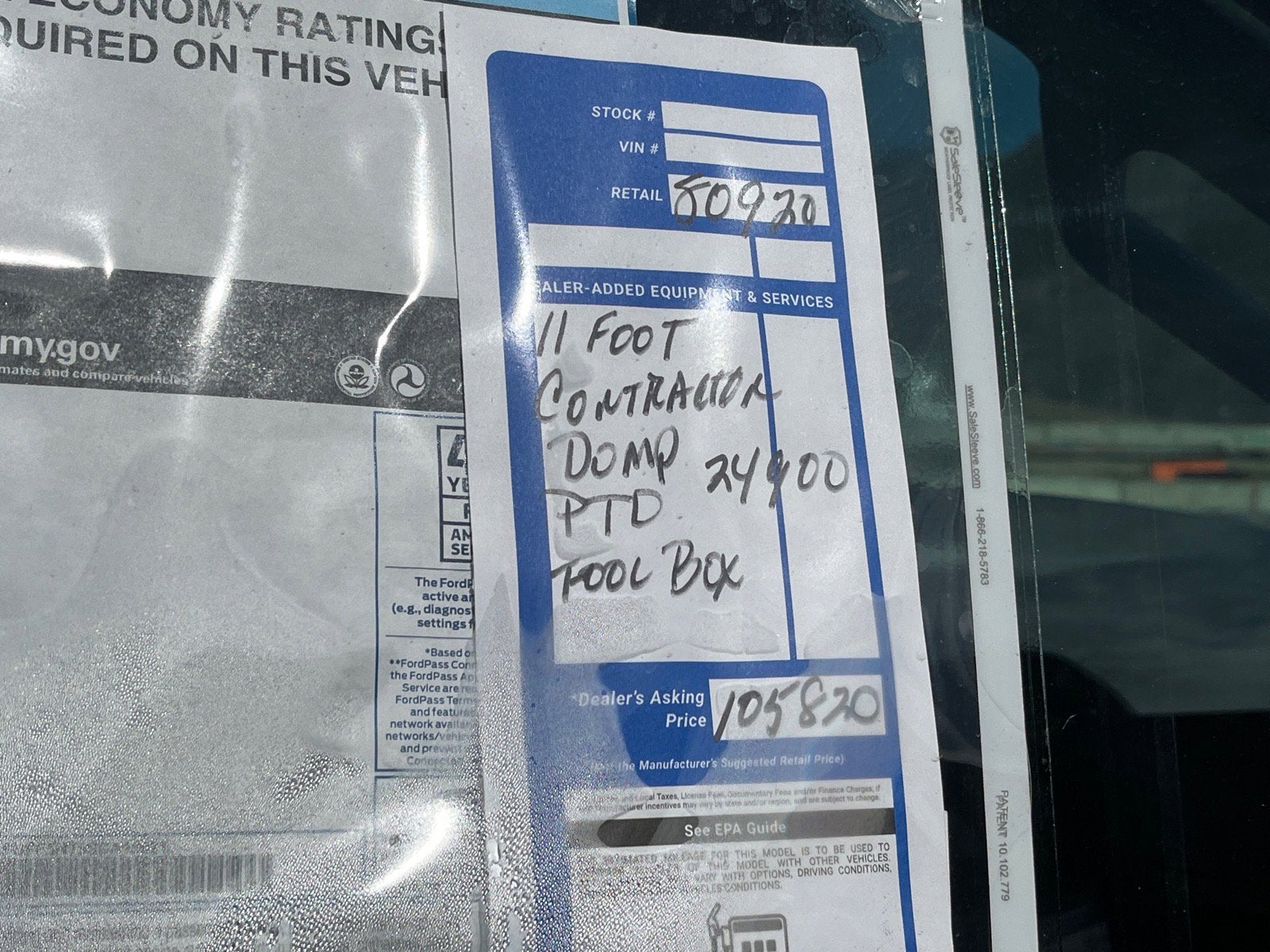 2025 Ford Super Duty F-550 DRW XLT DRW