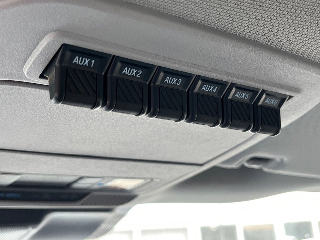 2025 Ford Super Duty F-600 DRW XL