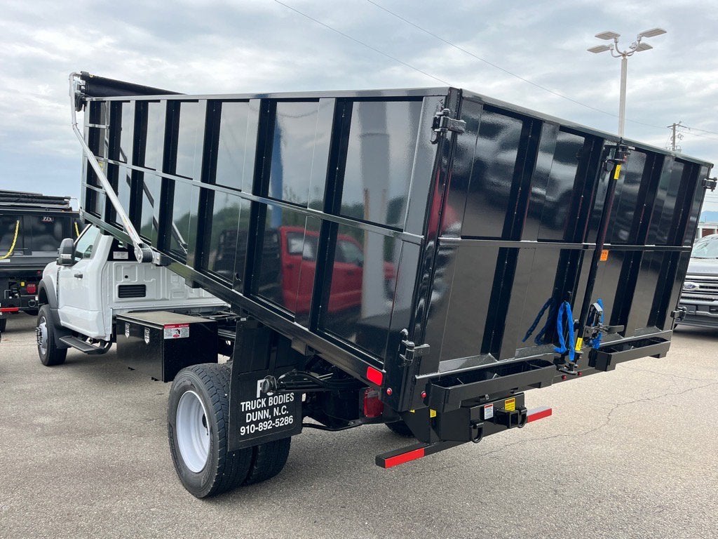 2025 Ford Super Duty F-600 DRW XL