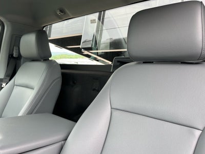 2025 Ford Super Duty F-600 DRW XL