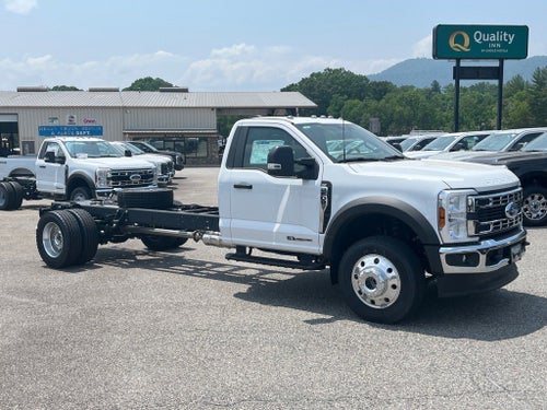 2025 Ford Super Duty F-600 DRW XLT