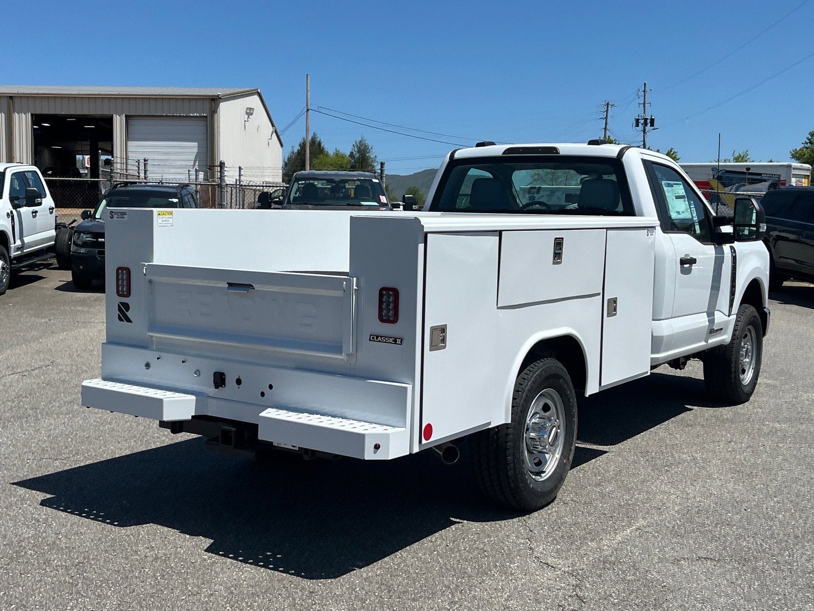 2026 Ford Super Duty F-350 SRW XL