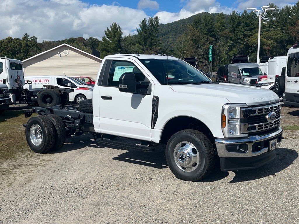 2026 Ford Super Duty F-350 DRW XL DRW