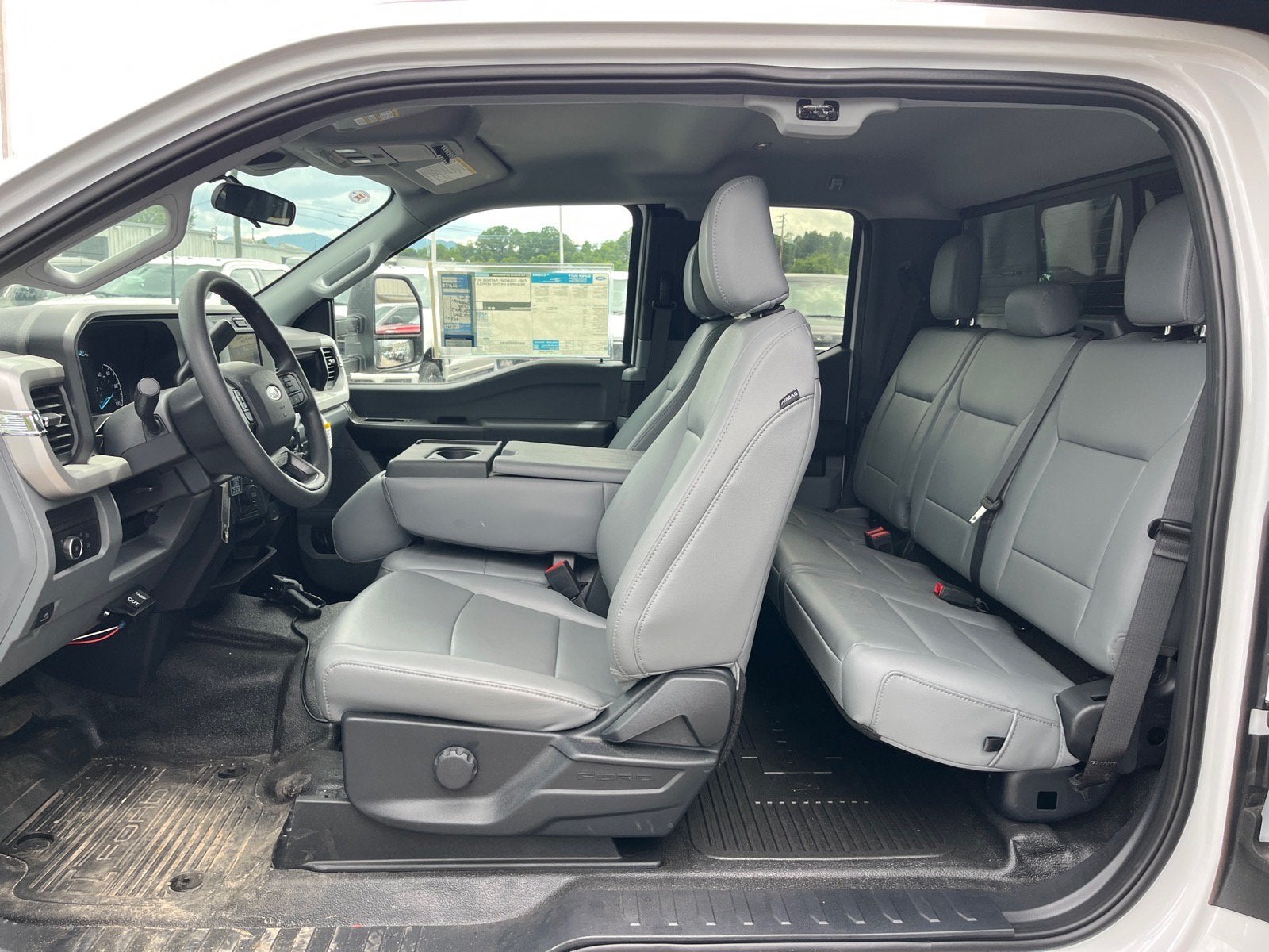 2026 Ford Super Duty F-550 DRW XL DRW