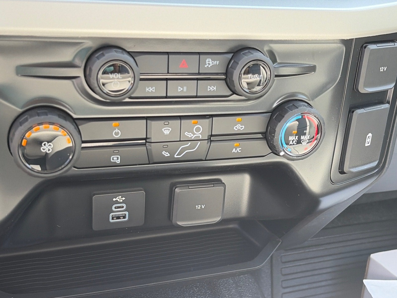 2026 Ford Super Duty F-450 DRW XL DRW