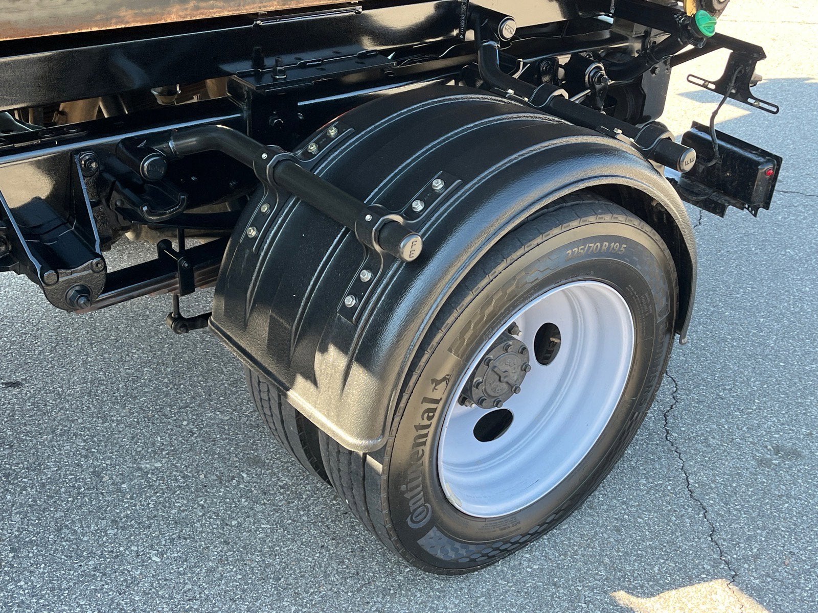 2024 Ford Super Duty F-550 DRW XL DRW