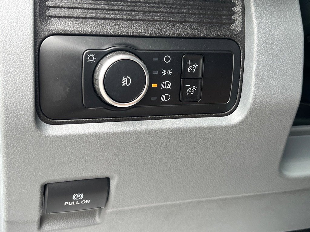 2024 Ford Super Duty F-550 DRW XL DRW