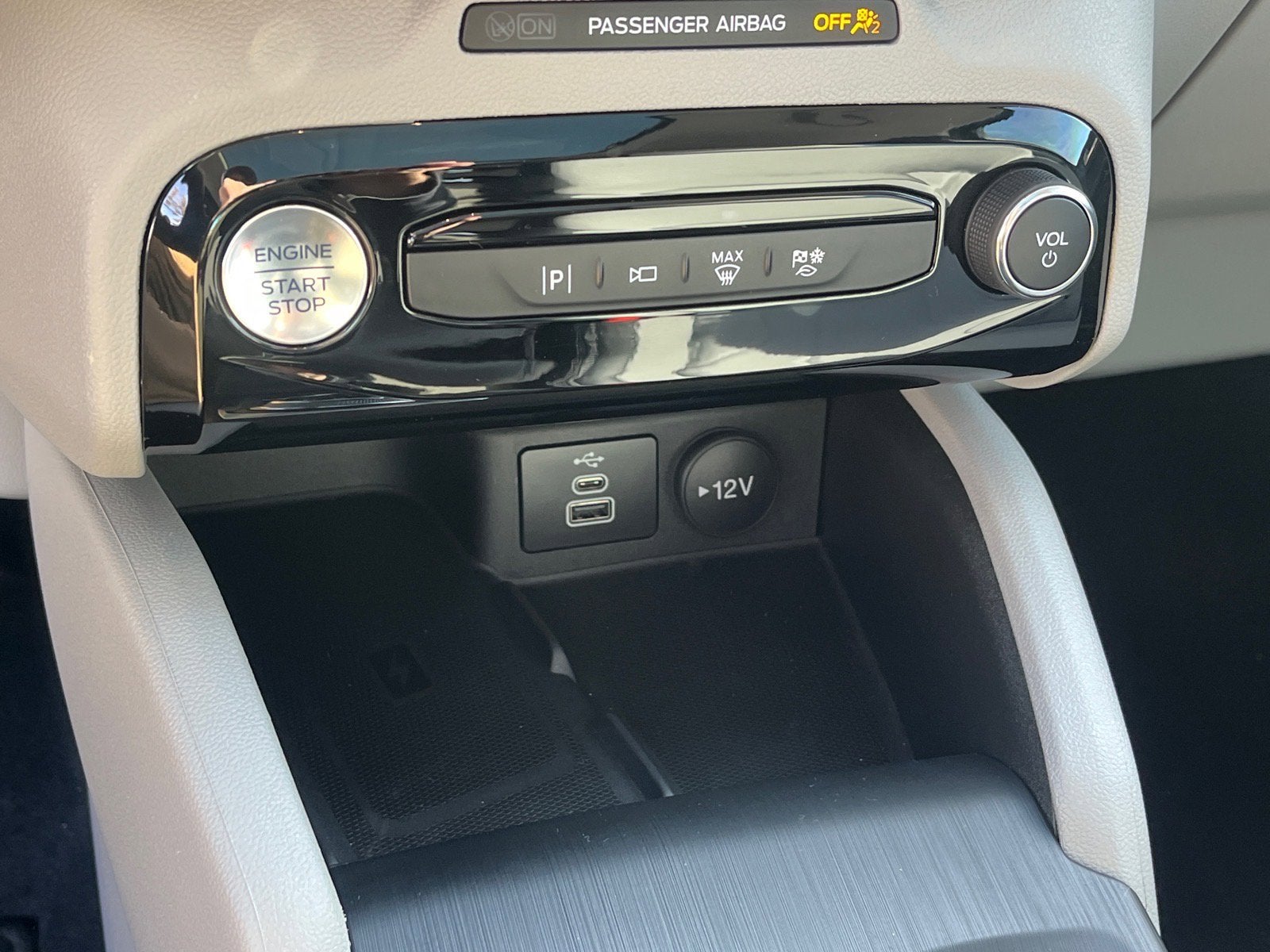 2026 Ford Escape Platinum