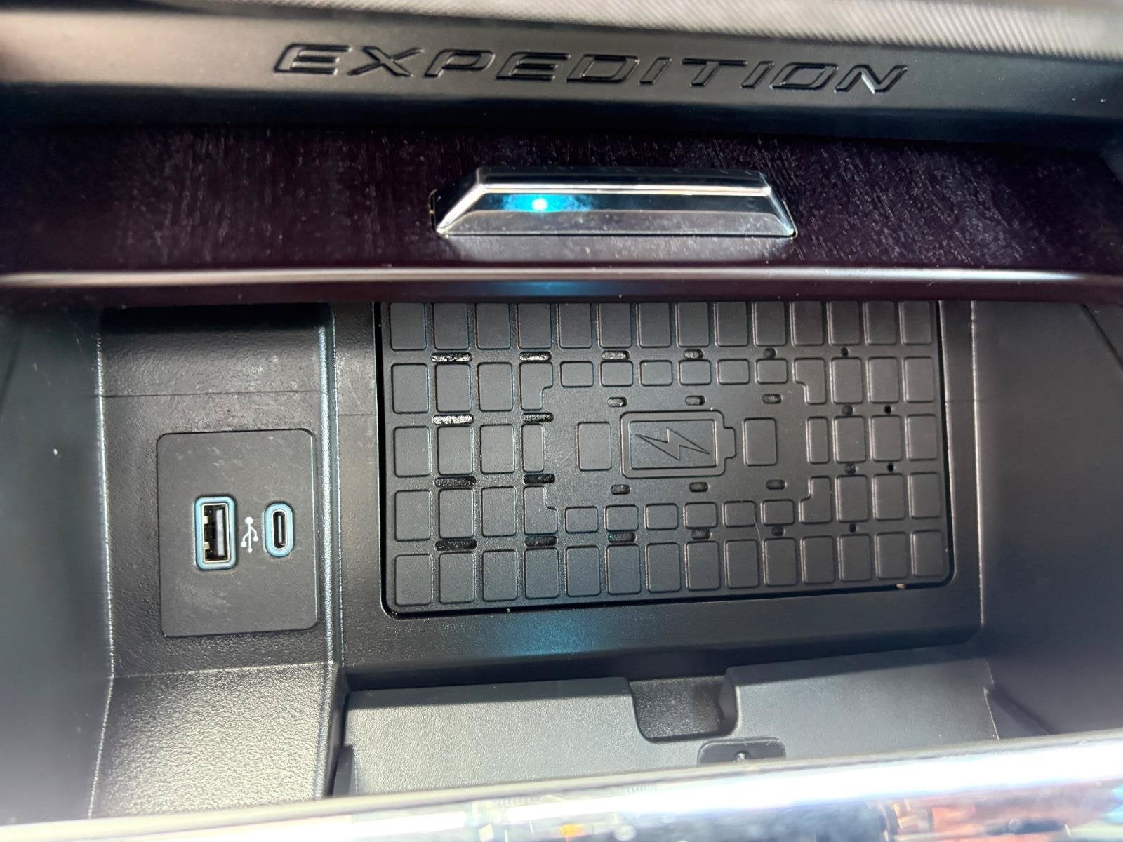 2023 Ford Expedition Platinum