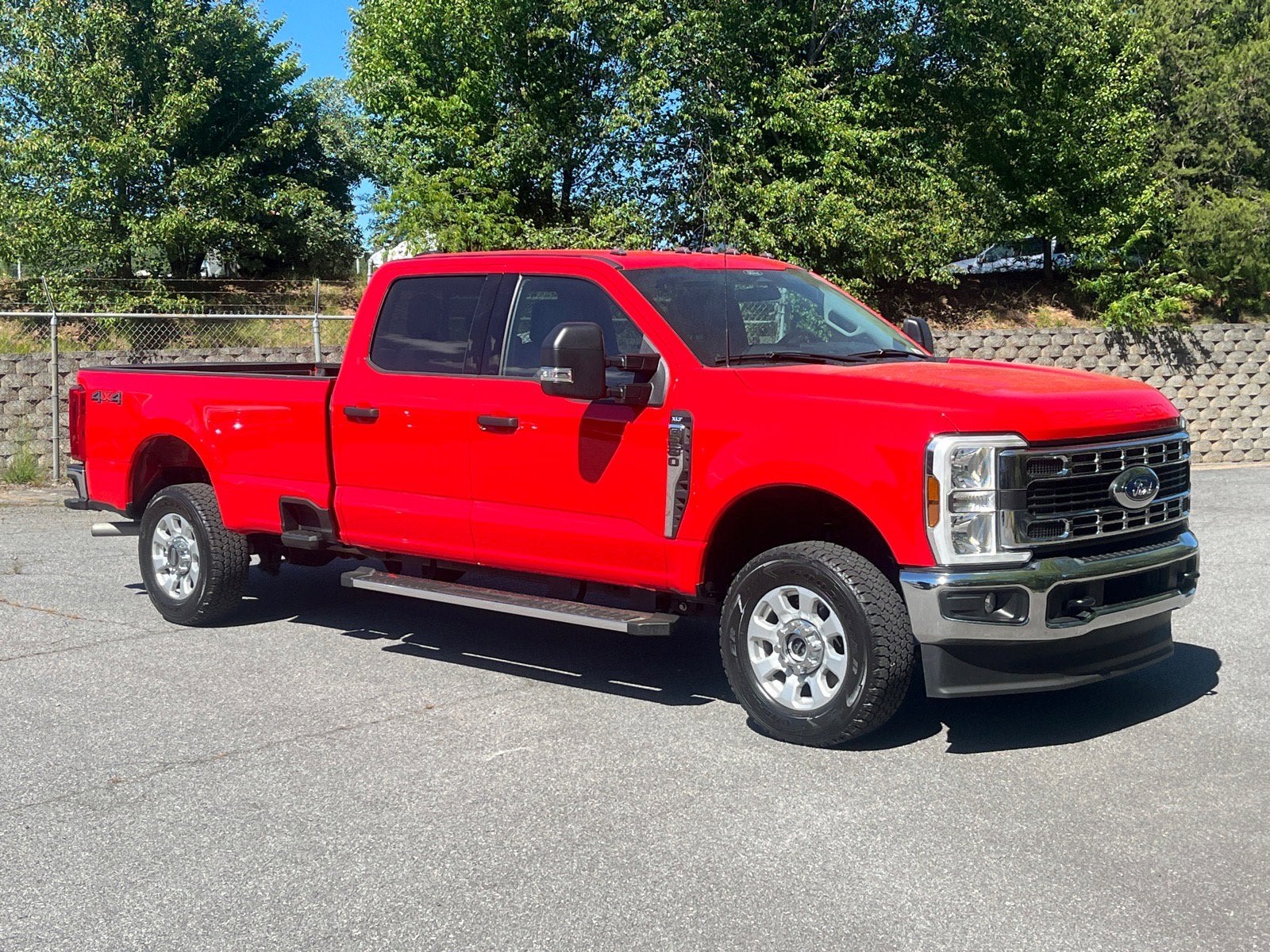 2024 Ford Super Duty F-250 SRW XLT