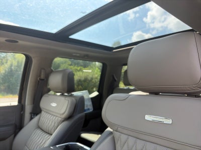 2026 Ford Super Duty F-350 SRW Platinum