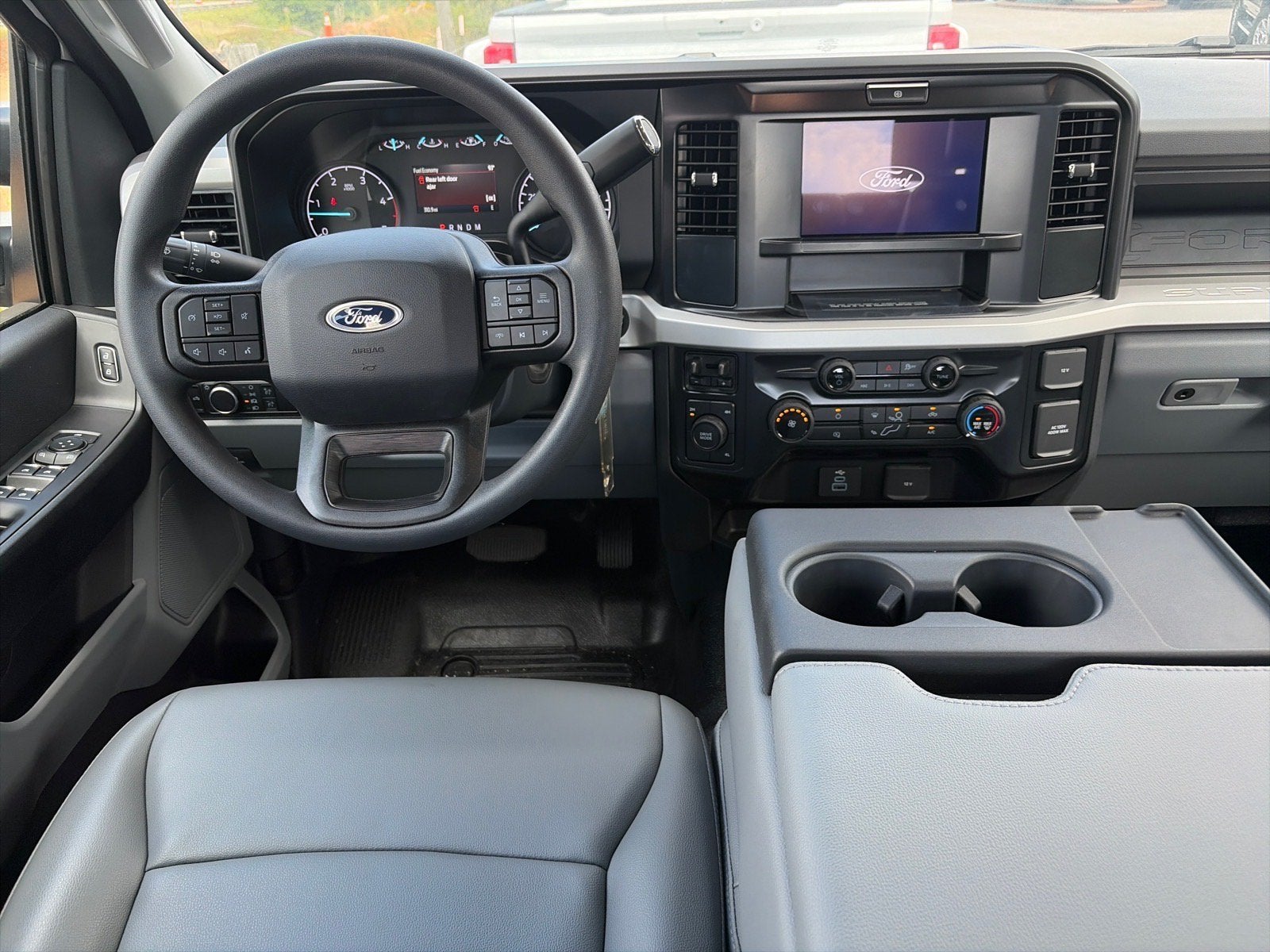 2026 Ford Super Duty F-350 DRW XL