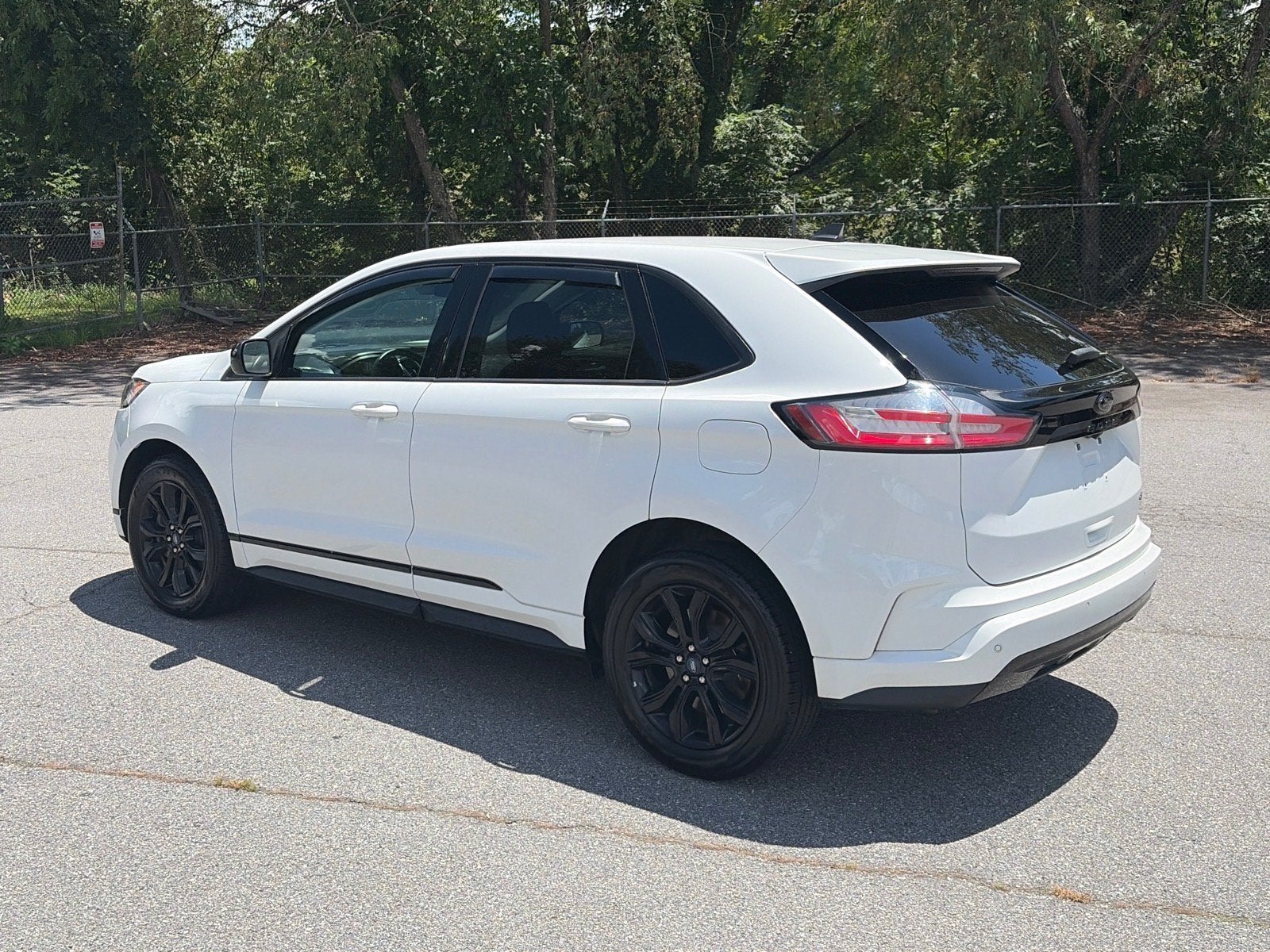 2023 Ford Edge SE