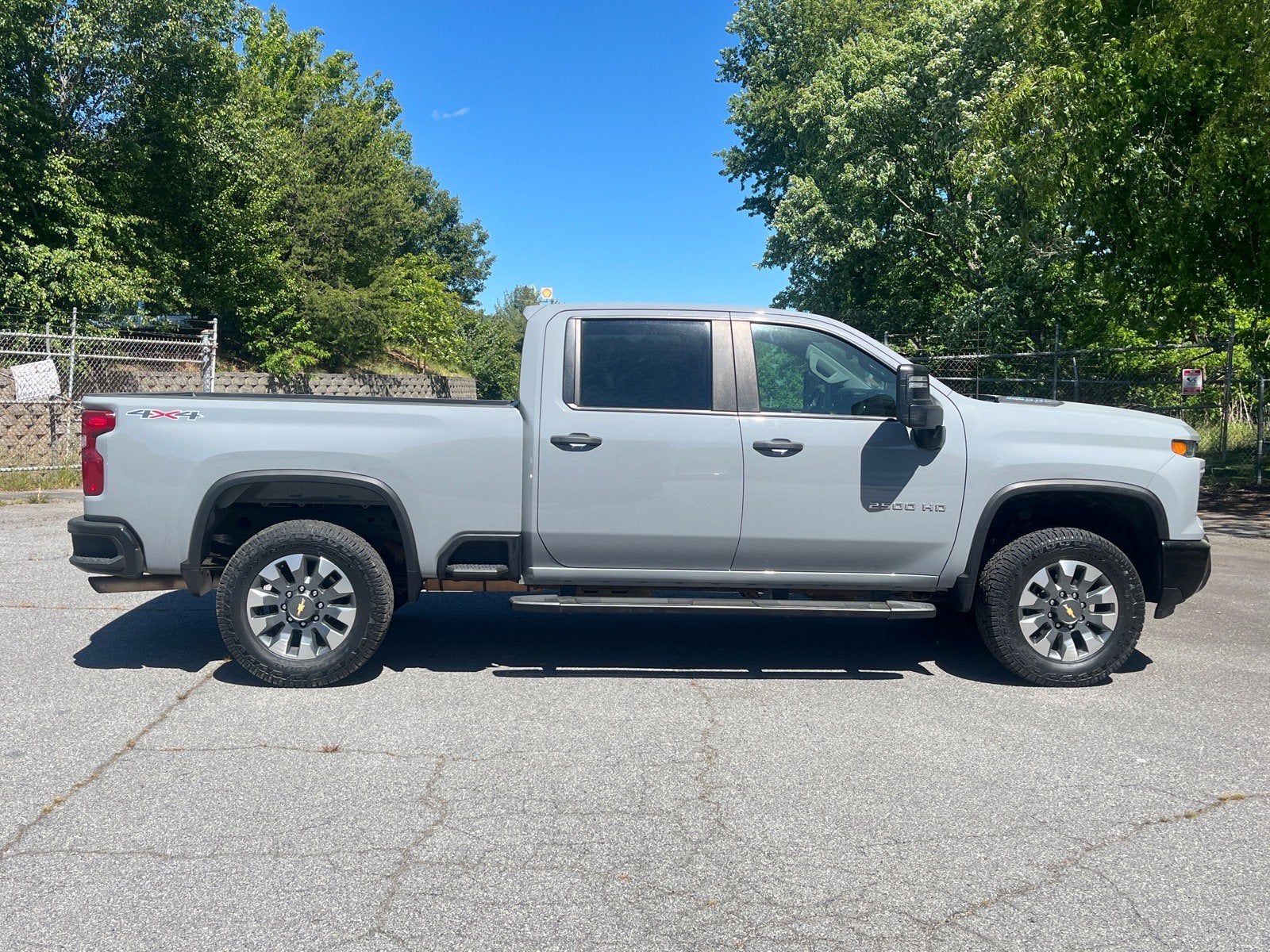 2024 Chevrolet Silverado 2500HD Custom