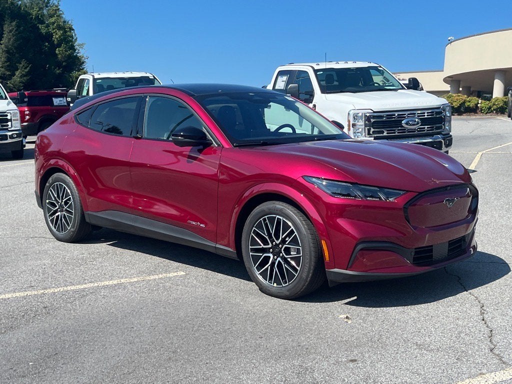 2025 Ford Mustang Mach-E Premium