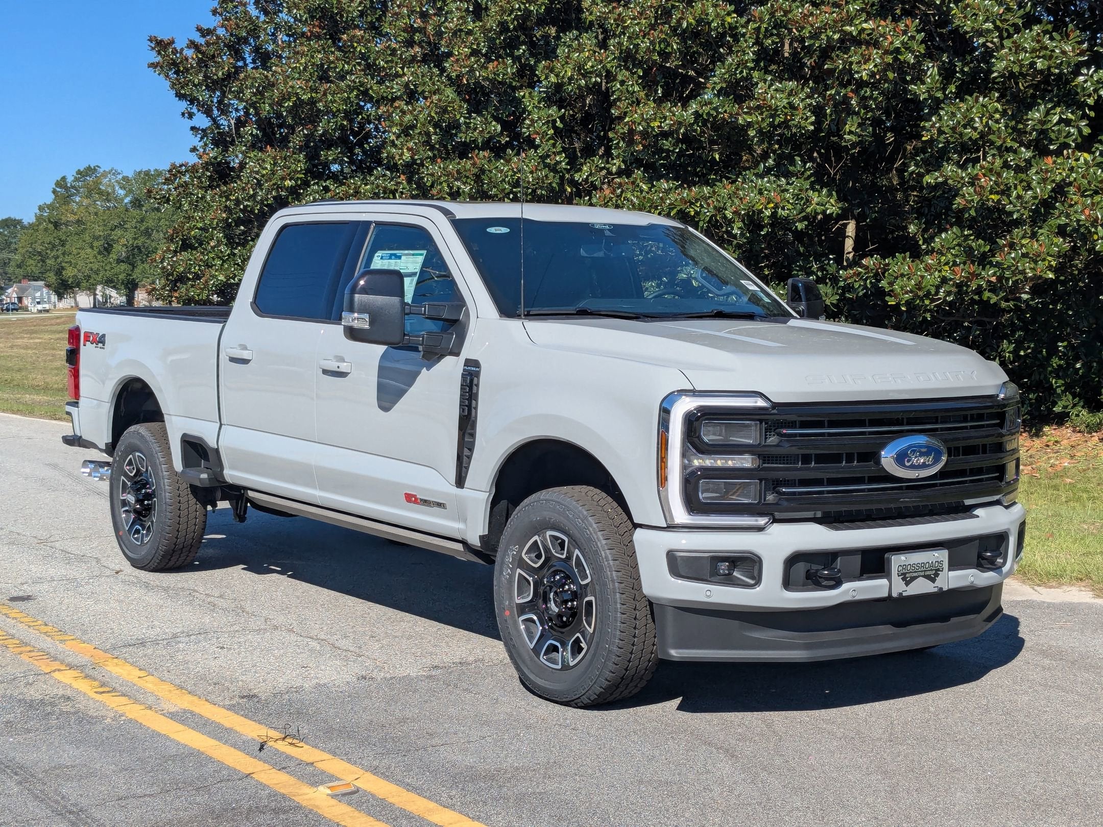 2025 Ford Super Duty F-250 SRW F-250® Platinum®