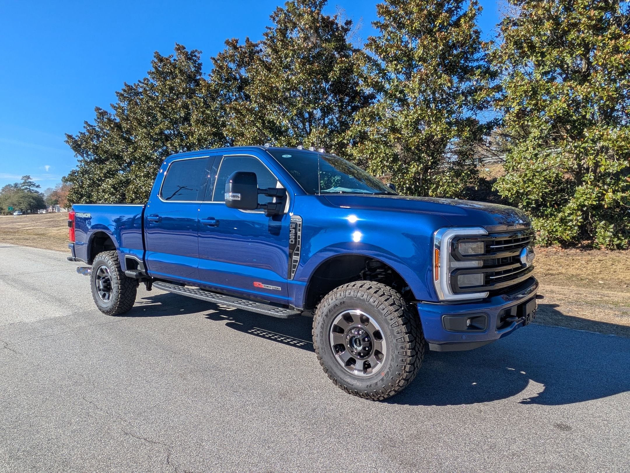 2026 Ford Super Duty F-350 SRW Platinum