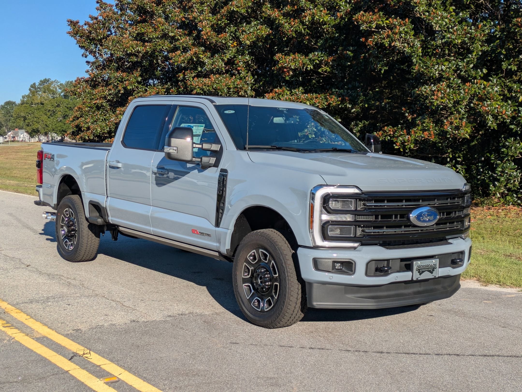 2025 Ford Super Duty F-350 SRW Platinum