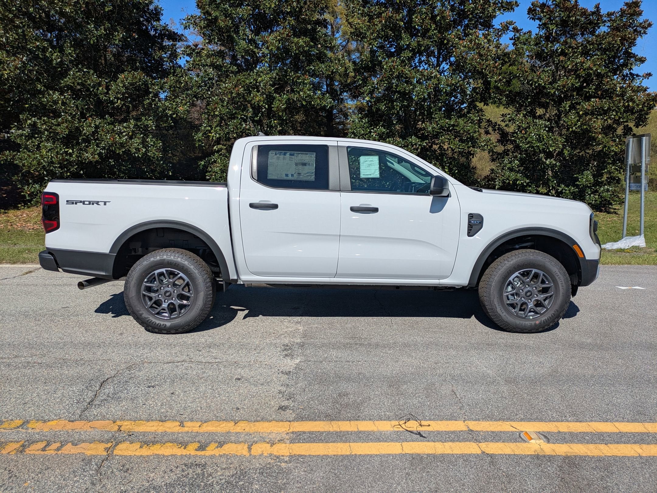 2025 Ford Ranger XLT
