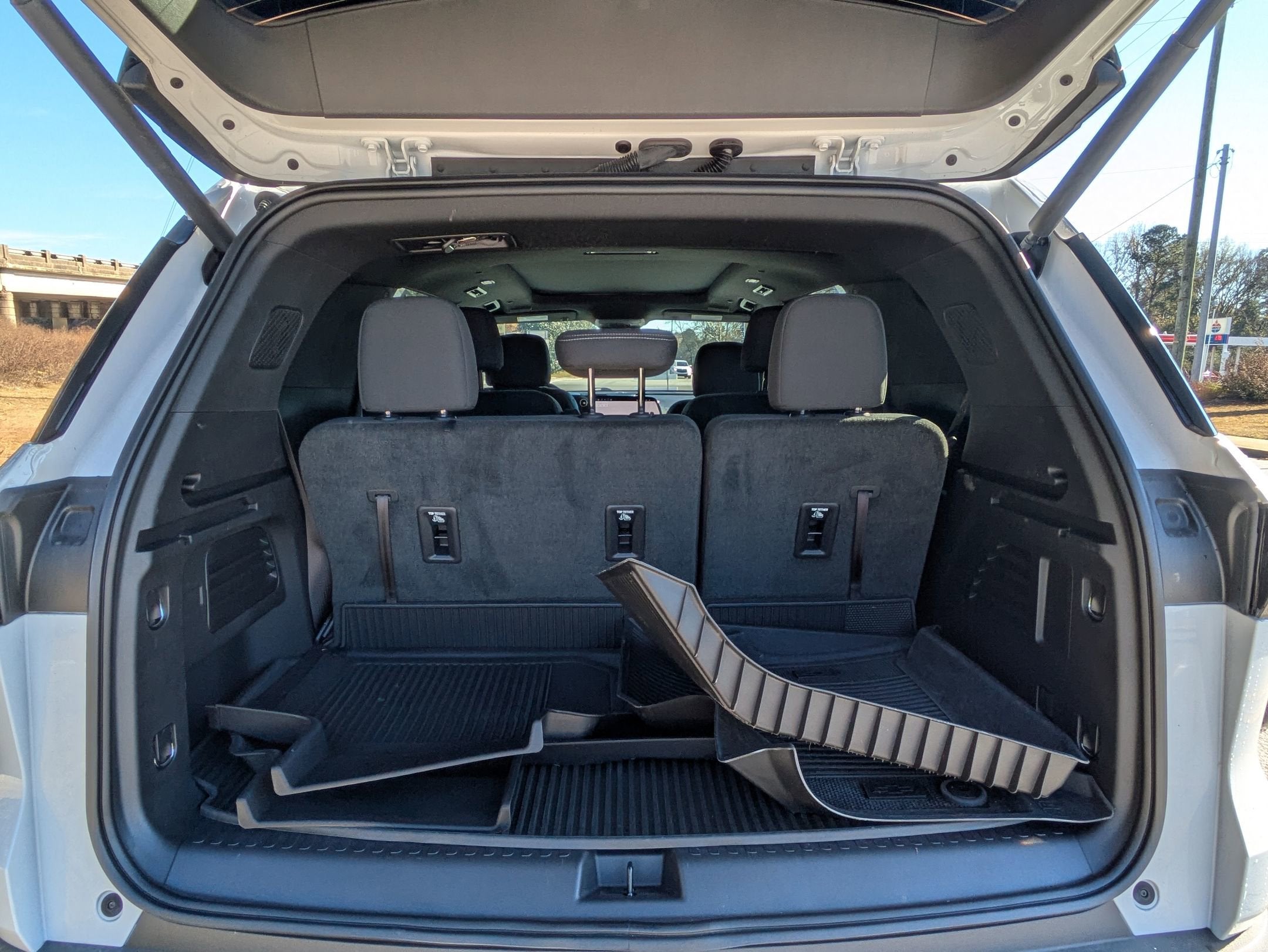 2024 Chevrolet Traverse AWD LT