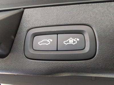 2022 Volvo XC60 Inscription