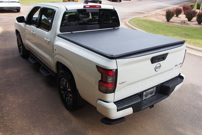 2024 Nissan Frontier SL