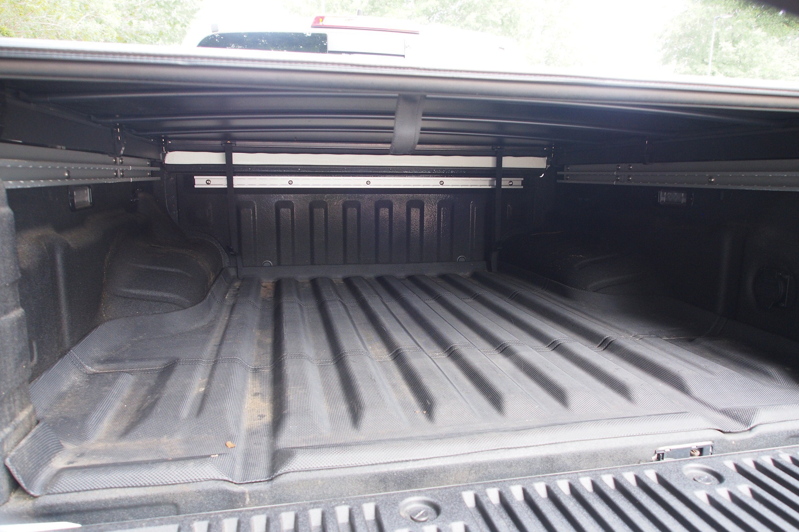 2024 Nissan Frontier SL