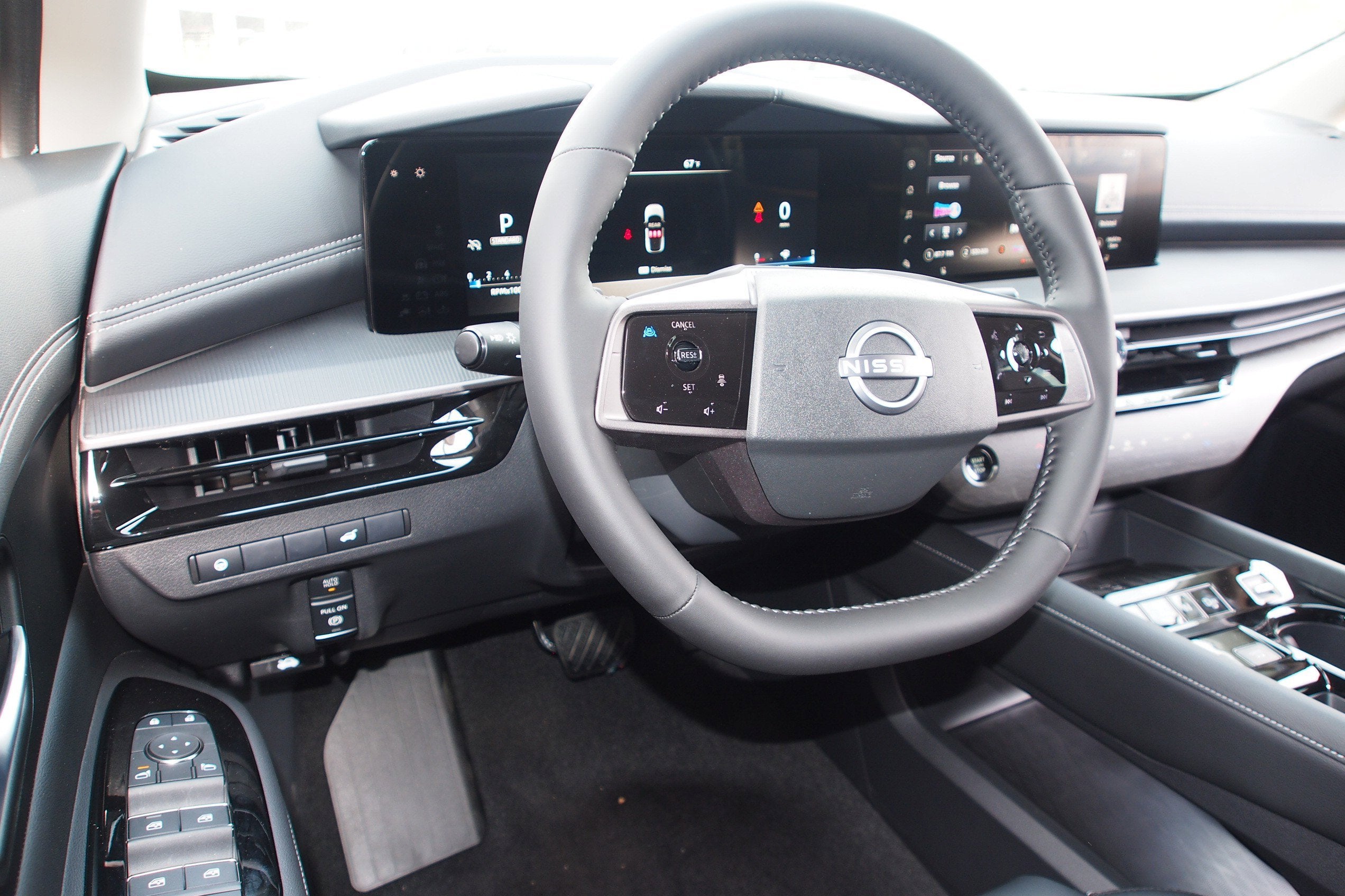 2025 Nissan Murano SV